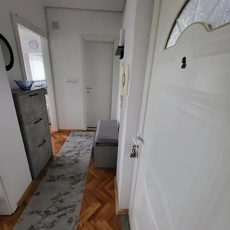 Stan Na Dan Dream Apartment *